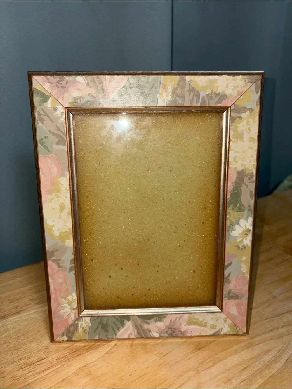 Vintage Made in Italy Floral Pink and Cream Decorative Photo Frame